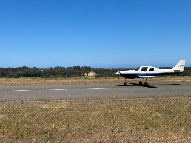 Taxiing Runway 09