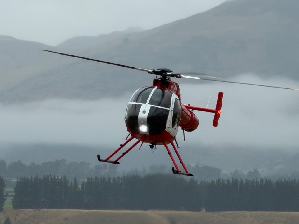 These helicpoters arey renowned for being light, responsive and extremely manoeuvrable. That manoeuvrability made the Hughes 500 particularly popular with New Zealand's pioneering deer-hunting and live deer-recovery operators, who flew demanding operations in the Southern Alps.