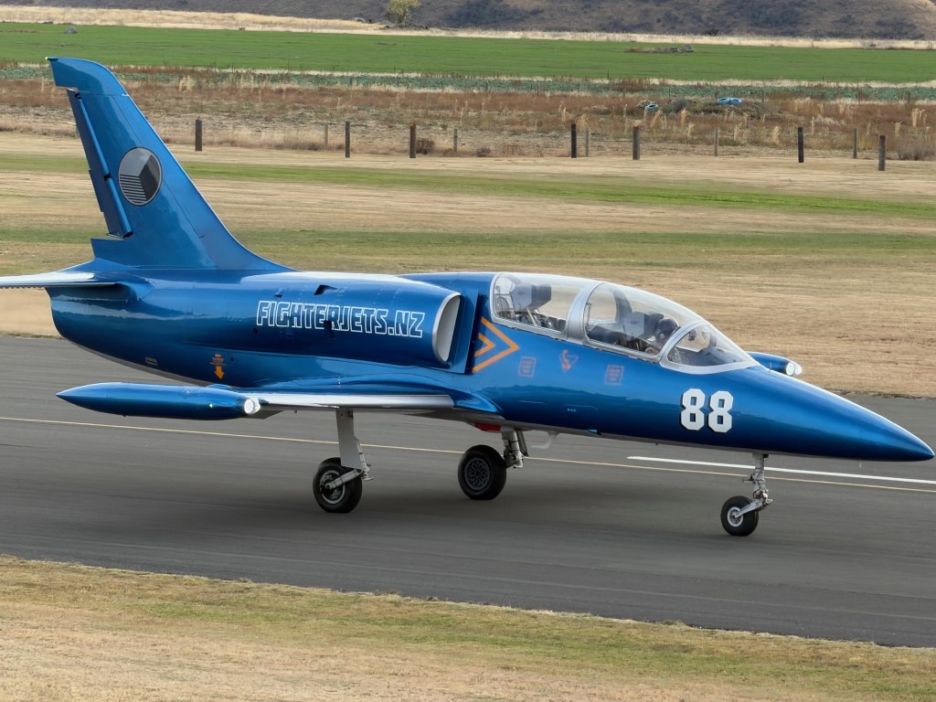 The Aero L-39 Albatros' performance, manoeuvrability and relatively economical operation have also made it popular with civilian owners and jet aerobatic teams. Aircraft 68 and 88 pictured here are part of the Fighter Jets NZ fleet and are regular participants in New Zealand aviation events.